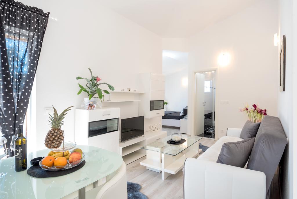 Apartment Antonio Baška Voda المظهر الخارجي الصورة