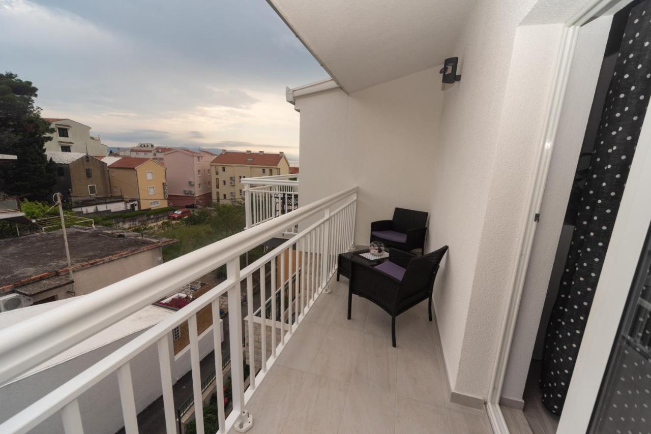 Apartment Antonio Baška Voda المظهر الخارجي الصورة