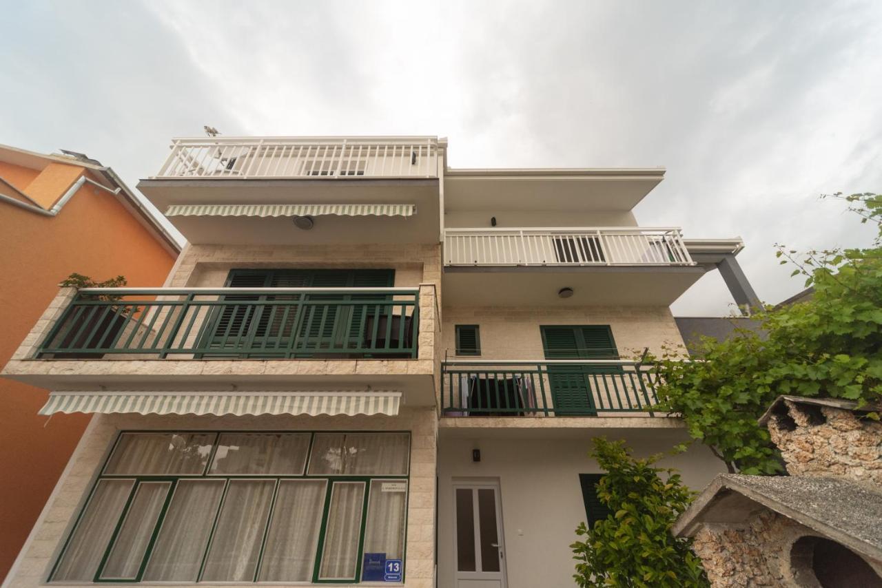 Apartment Antonio Baška Voda المظهر الخارجي الصورة